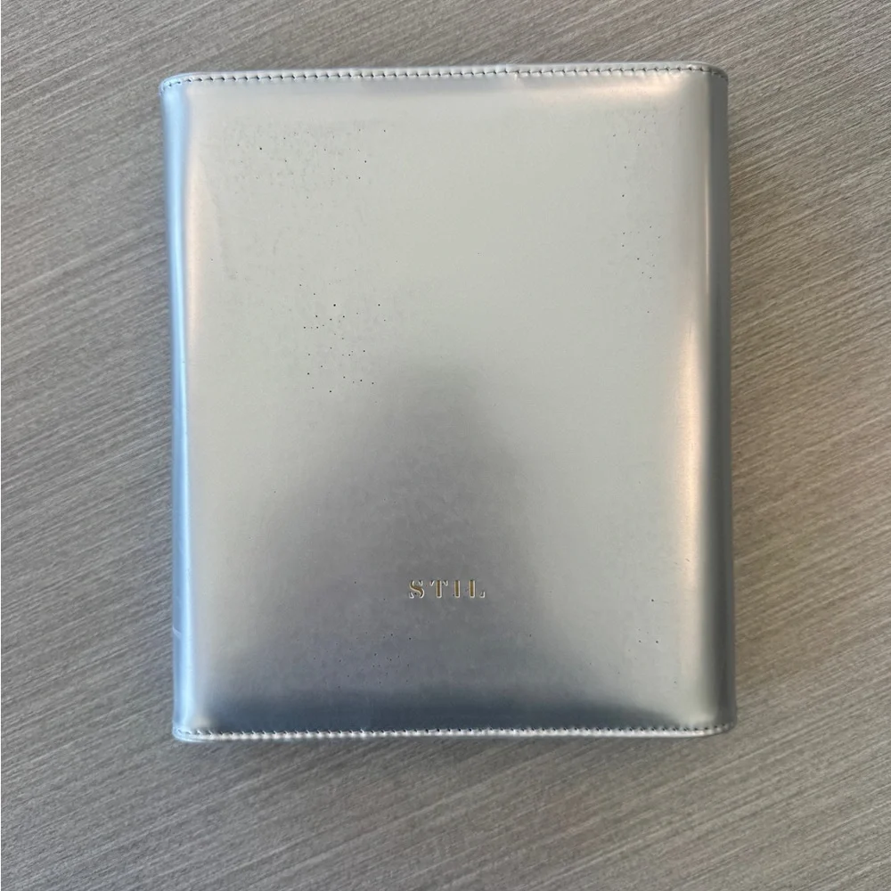 STIL Space Silver A5, 6-ring Planner Binder